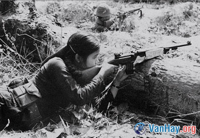 Phụ nữ thời chiến tranh